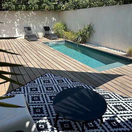 Maison Contemporaine Avec Piscine Privee Chauffee, Entre Plages Et Provence, Borne 11 Kw Istres Exterior foto