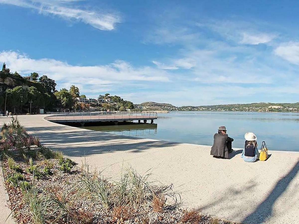 Maison Contemporaine Avec Piscine Privee Chauffee, Entre Plages Et Provence, Borne 11 Kw Istres Exterior foto